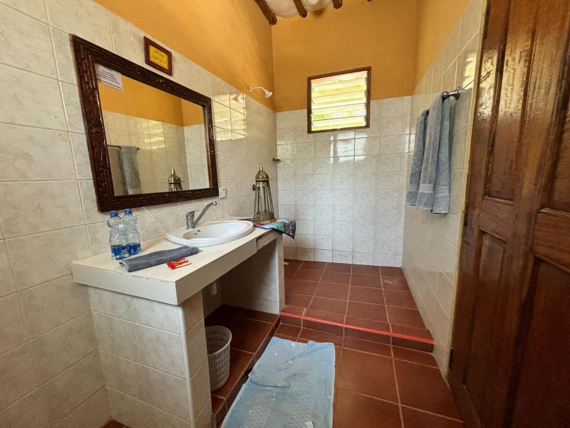 Sawa Sawa Beach House Msambweni 外观 照片